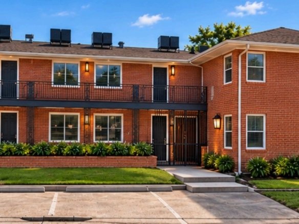 2211 W Alabama — current exterior
