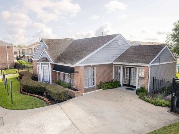 Westbury Reserve — exterior and leasing office